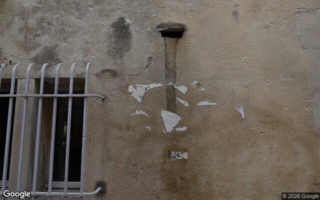 Façade : 6 rue de la Vieille Poste, Avignon